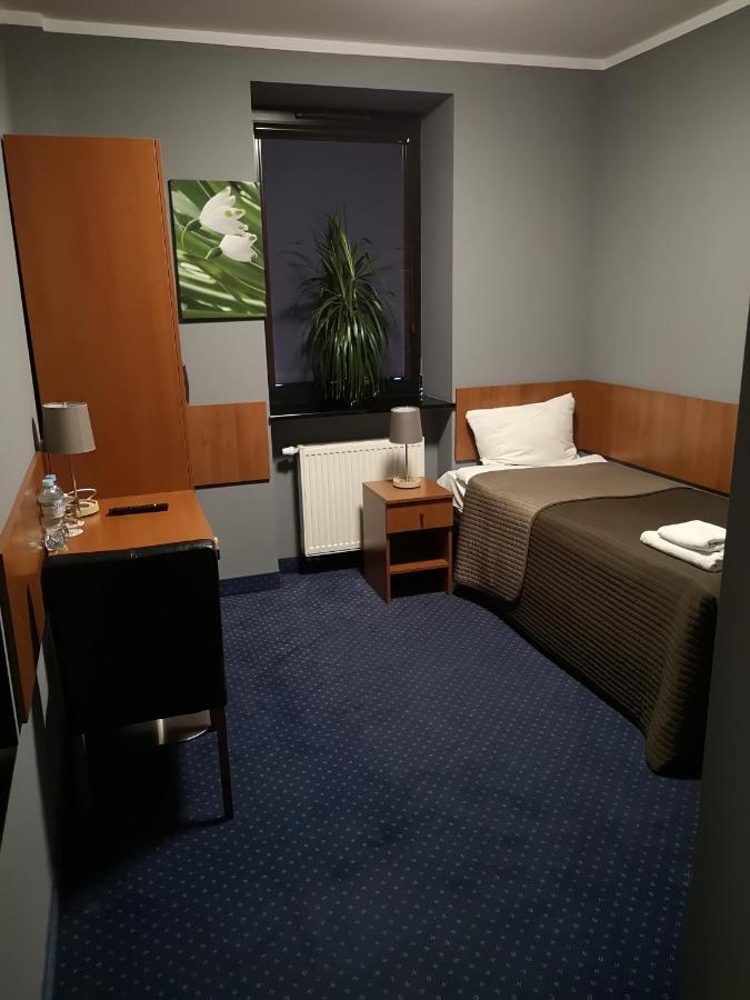 Hotel Level Rypin Buitenkant foto