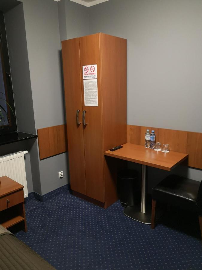 Hotel Level Rypin Buitenkant foto